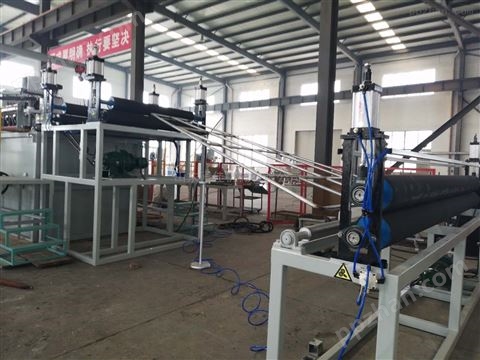 三维排水网生产设备在中国应用广泛